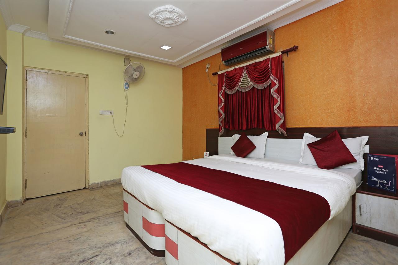 Oyo 4526 Jaydev Vihar Hotel Bhubaneswar Buitenkant foto